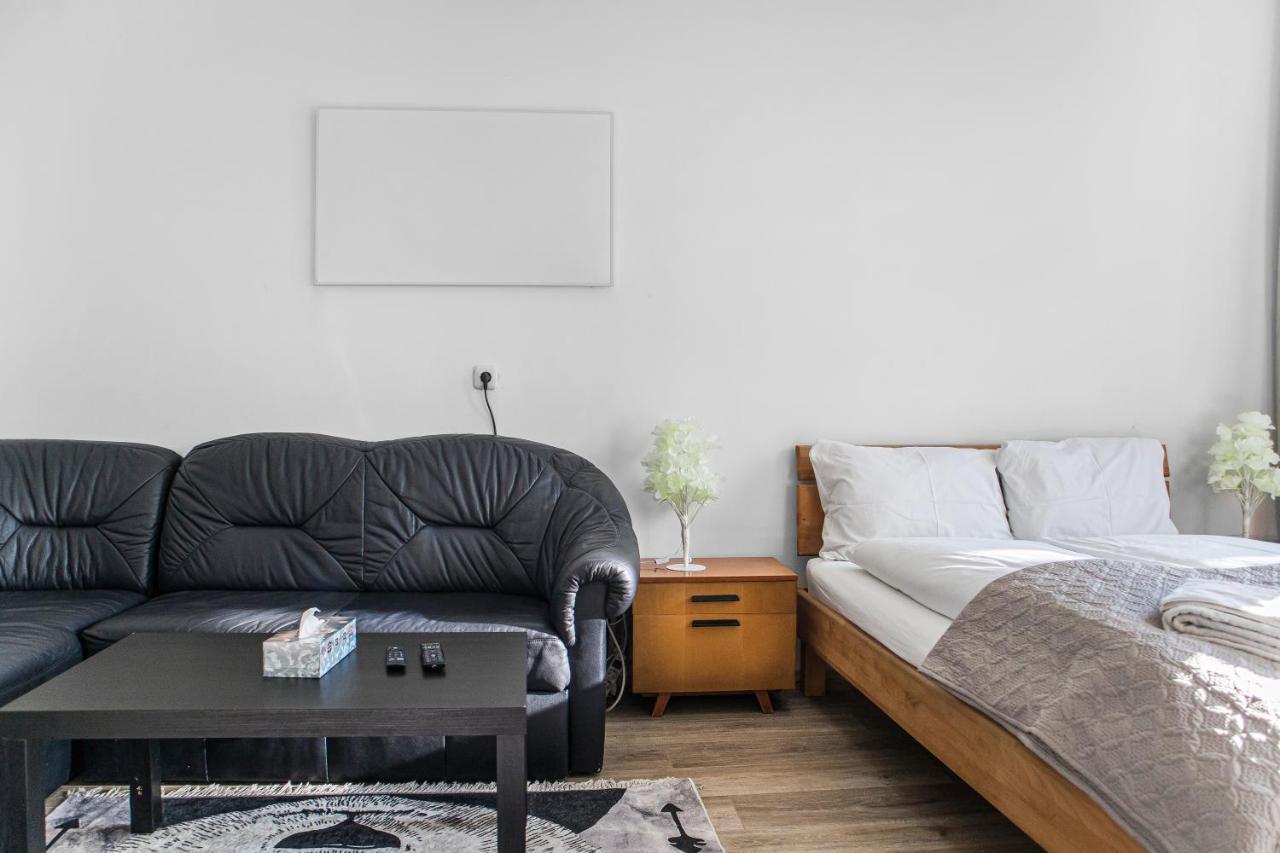 Ferienwohnung Cozy 1Br Apt. Near Millenium Tower & Danube River Wien Exterior foto